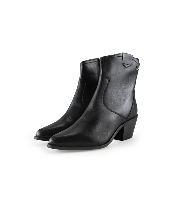 Carmela Stiefel