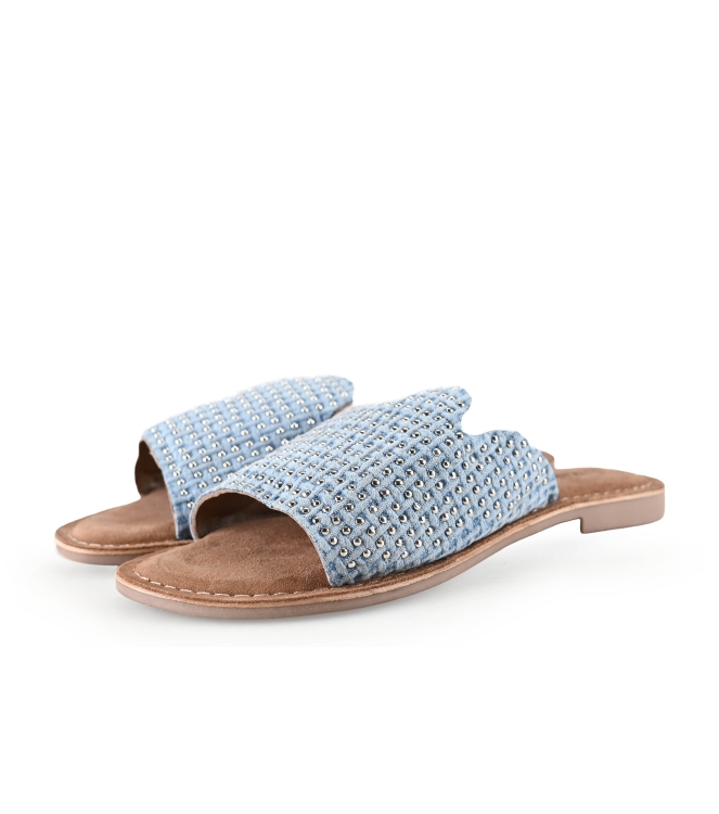 Lazamani Flip-Flops