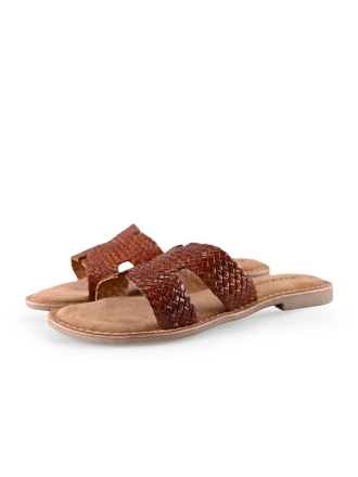 Lazamani Flip-Flops