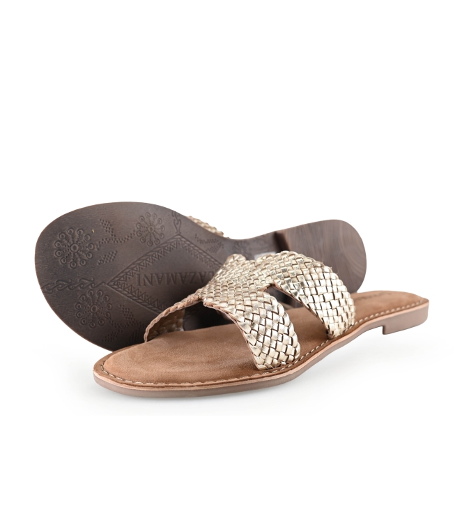 Lazamani Flip-Flops