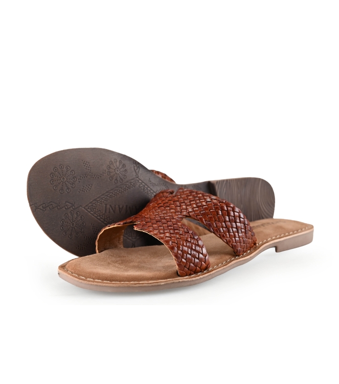 Lazamani Flip-Flops