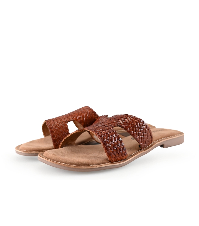 Lazamani Flip-Flops