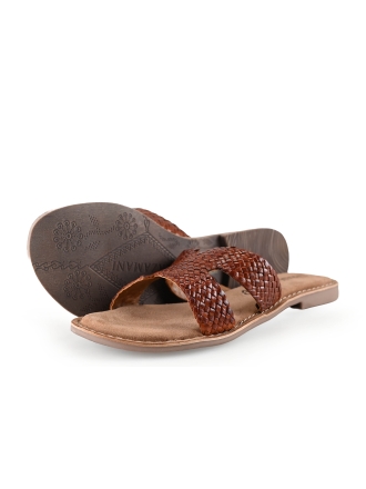 Lazamani Flip-Flops