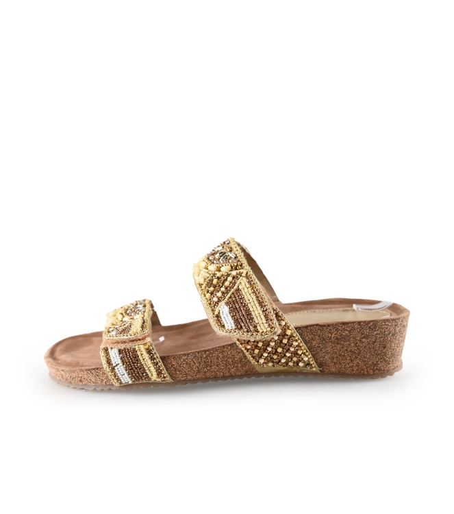 Lazamani Flip-Flops
