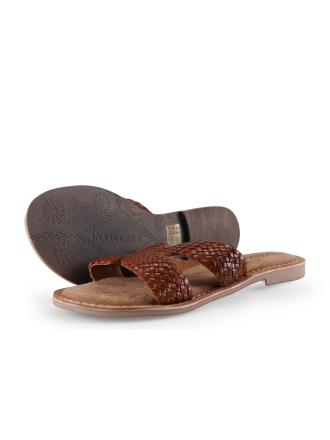 Lazamani Flip-Flops