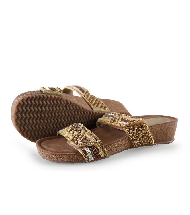 Lazamani Flip-Flops