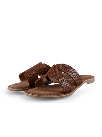 Lazamani Flip-Flops