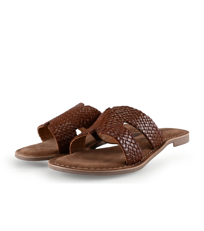 Lazamani Flip-Flops