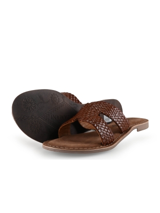 Lazamani Flip-Flops