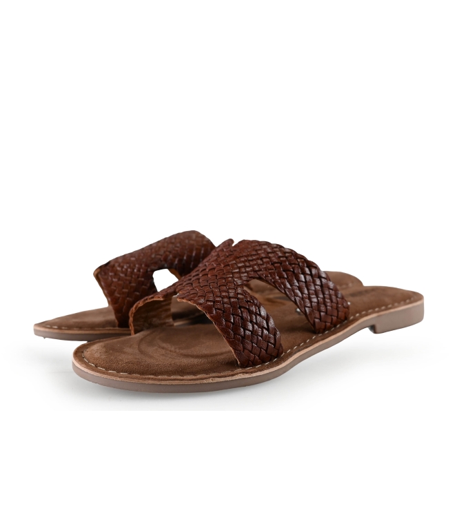 Lazamani Flip-Flops