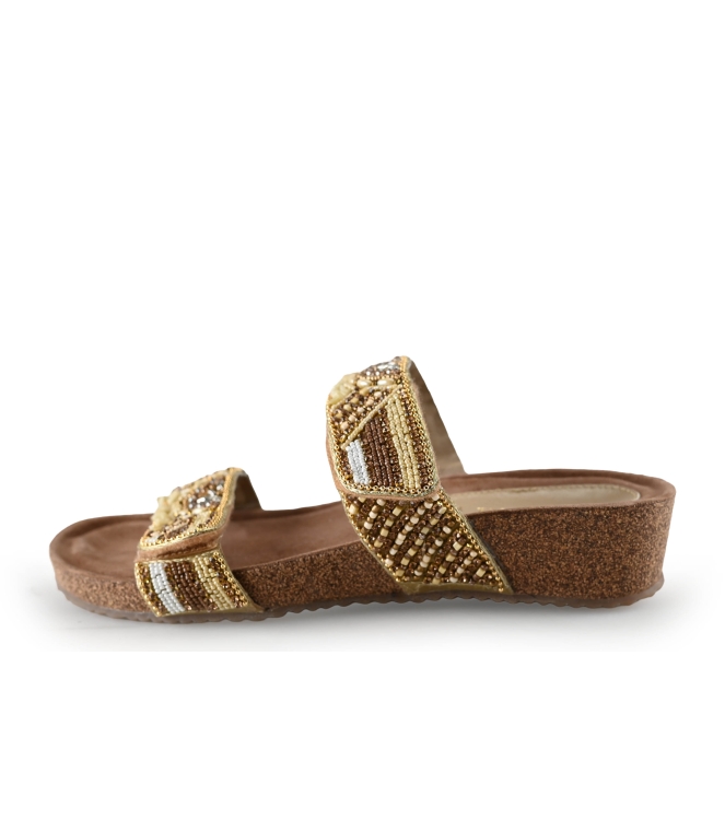 Lazamani Flip-Flops