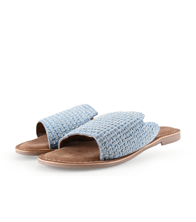 Lazamani Flip-Flops