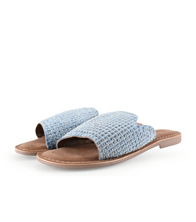 Lazamani Flip-Flops