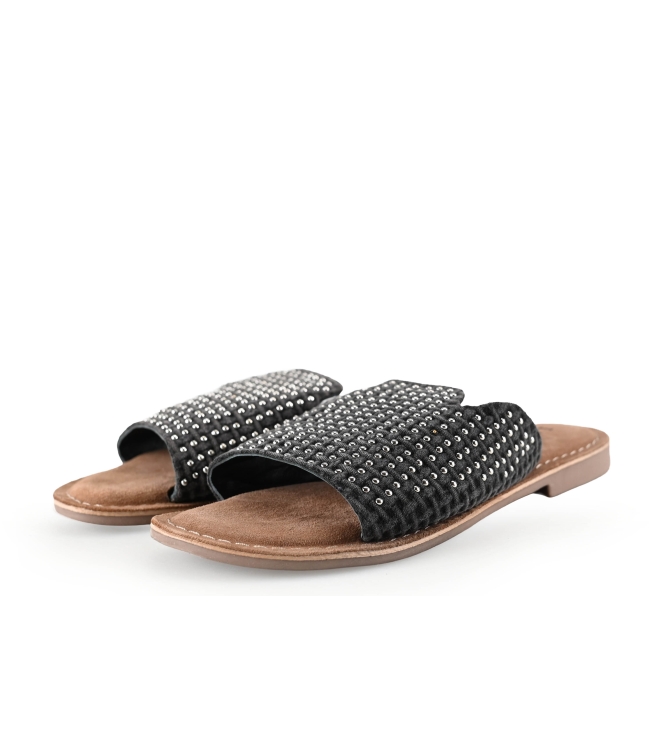 Lazamani Flip-Flops