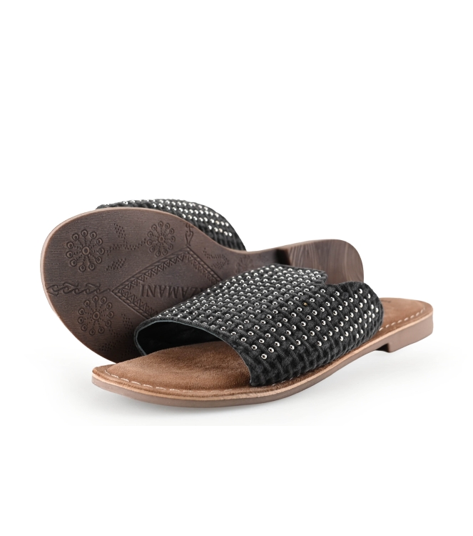 Lazamani Flip-Flops