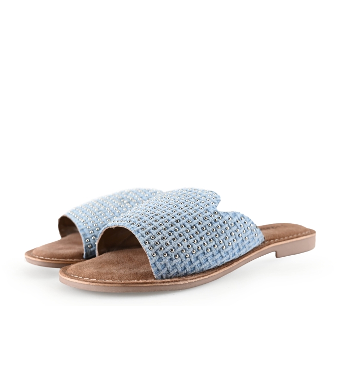 Lazamani Flip-Flops
