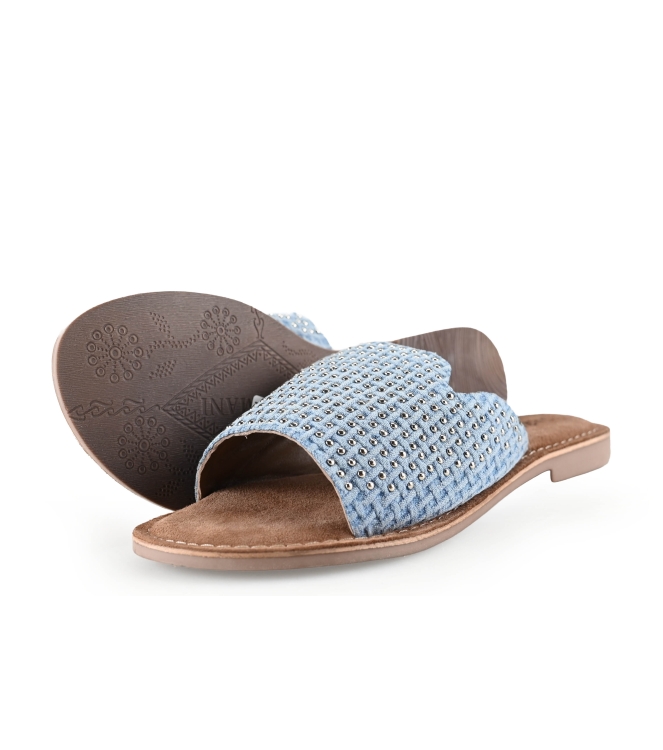 Lazamani Flip-Flops