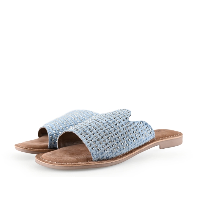 Lazamani Flip-Flops