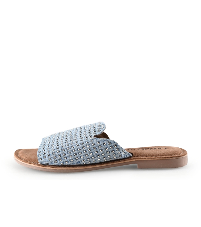 Lazamani Flip-Flops