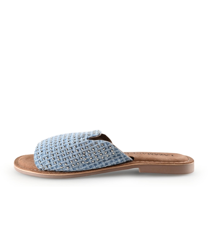 Lazamani Flip-Flops