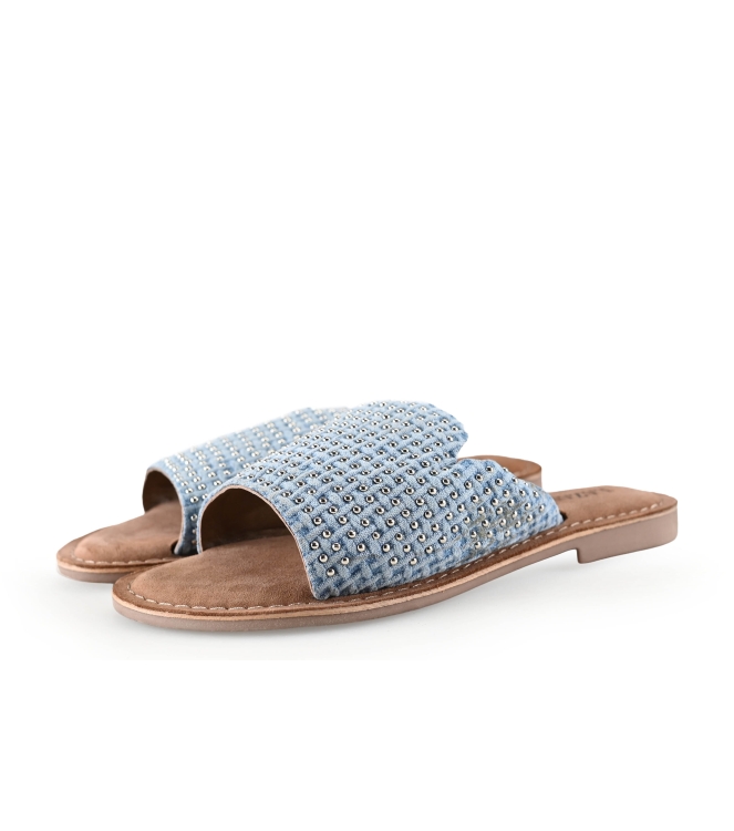 Lazamani Flip-Flops