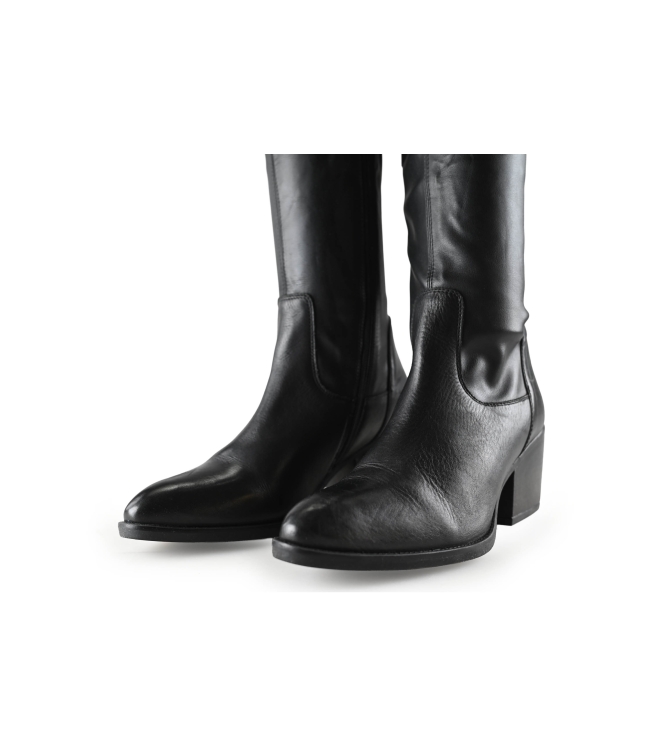 Sacha Stiefel
