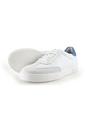 AQA Sneaker