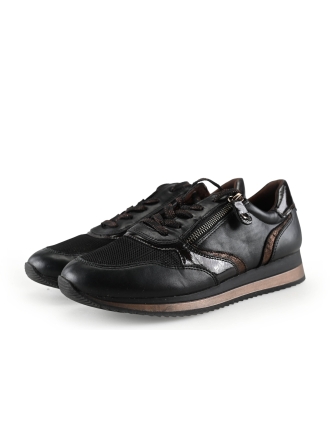 Easy Street Sneaker