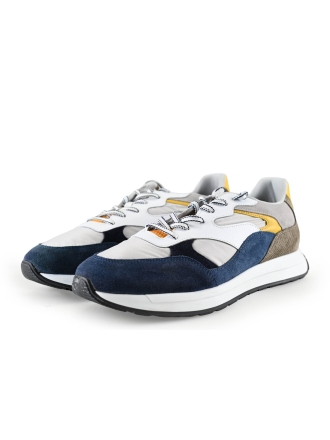 Vertice Sneaker