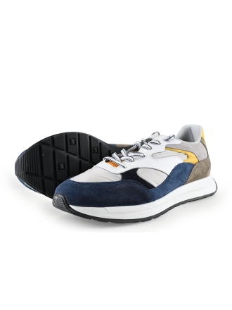 Vertice Sneaker