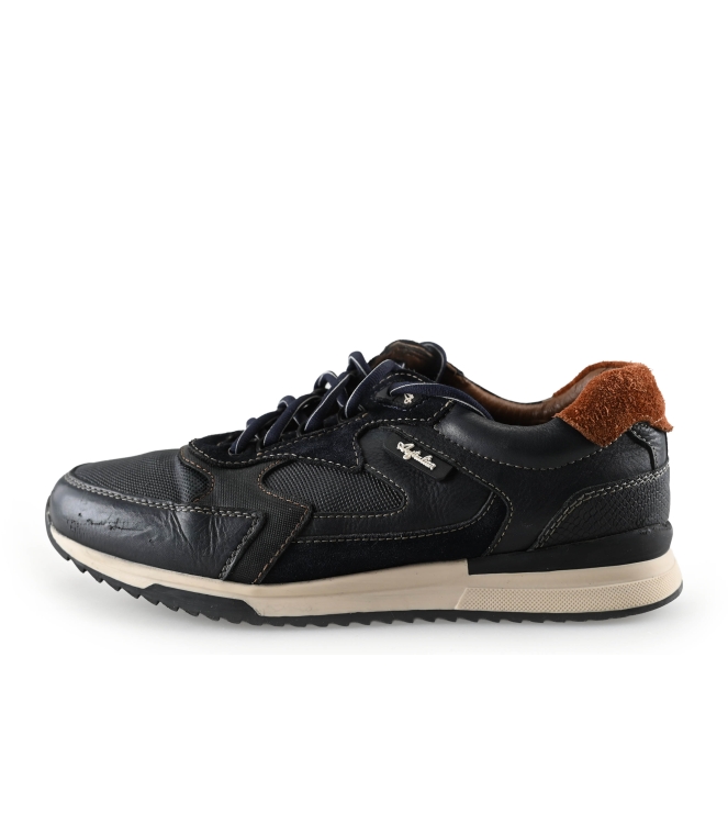 Australian Sneaker