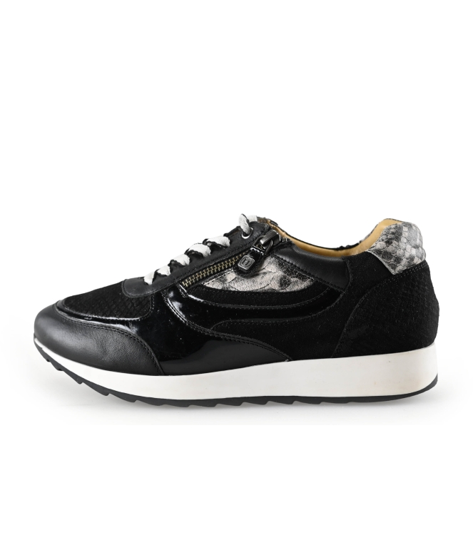 Helioform Sneaker