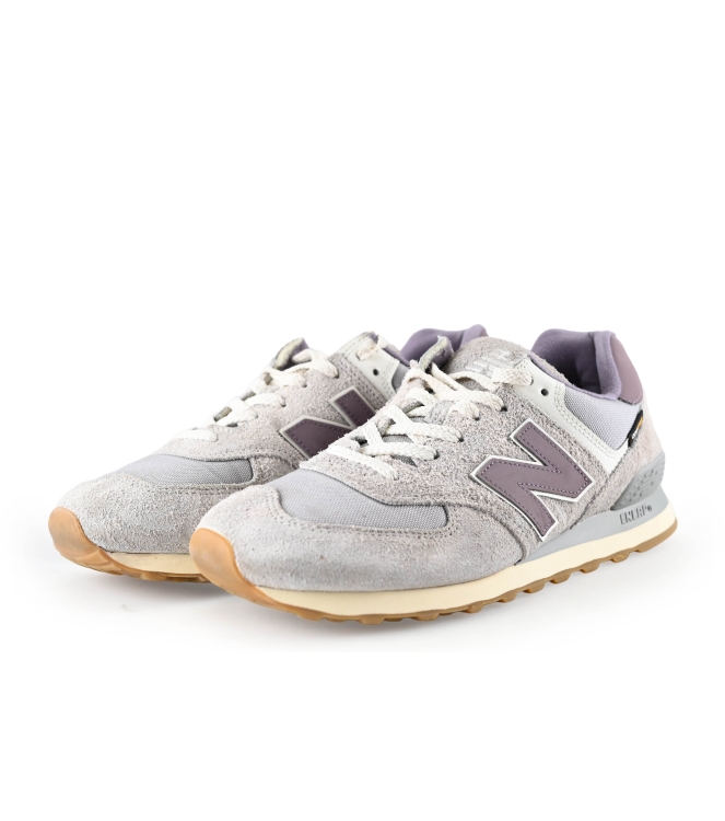 New Balance Sneaker