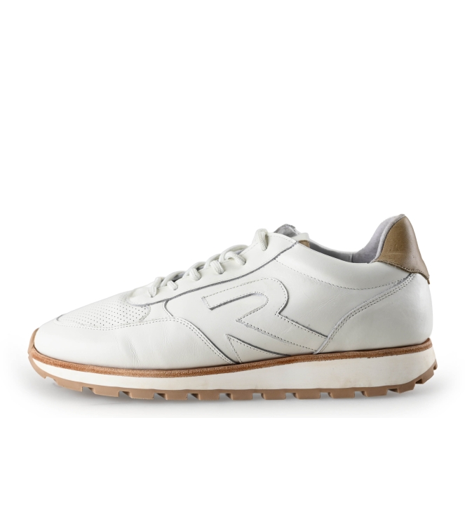 R Sneaker