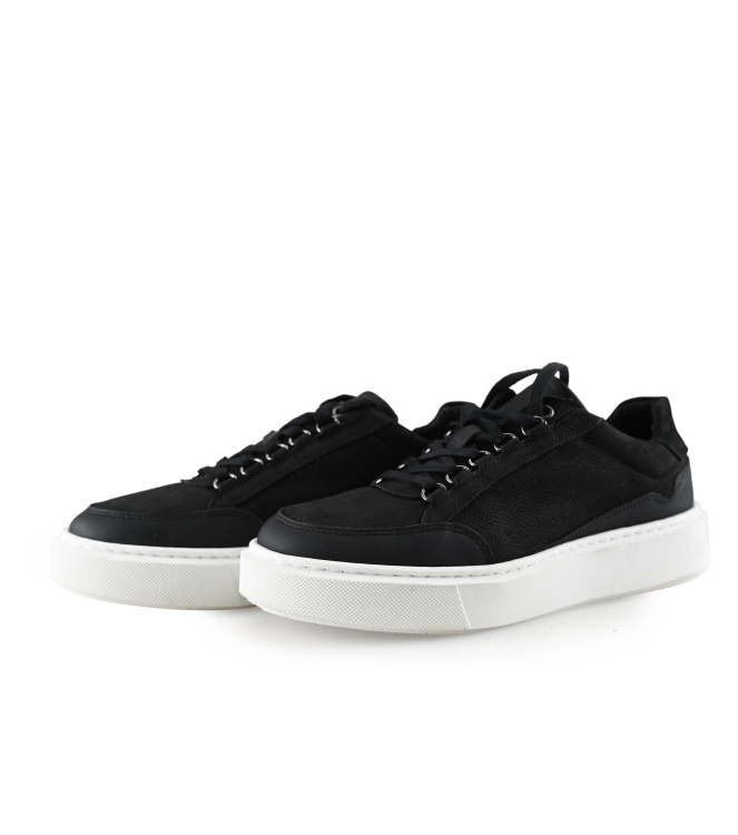 Sacha Sneaker