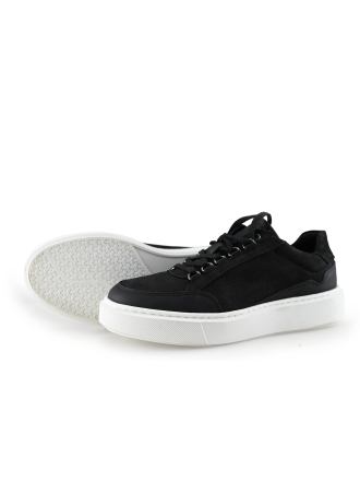 Sacha Sneaker