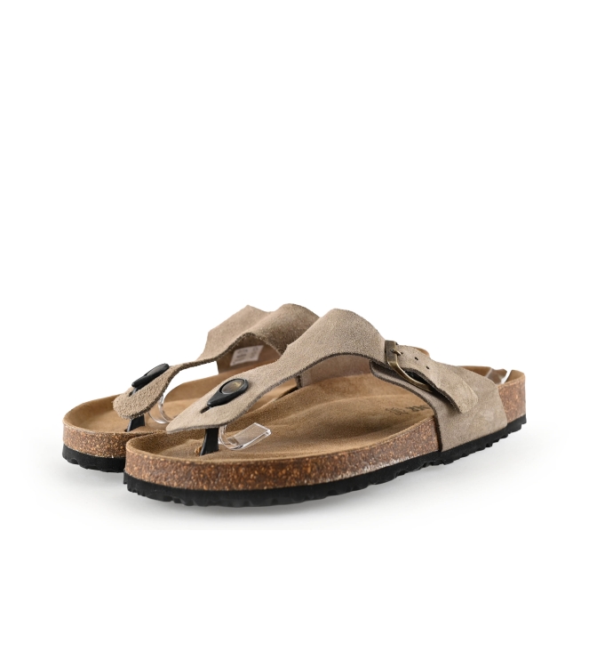 Outfielder Flip-Flops