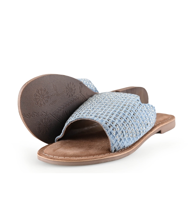 Lazamani Flip-Flops
