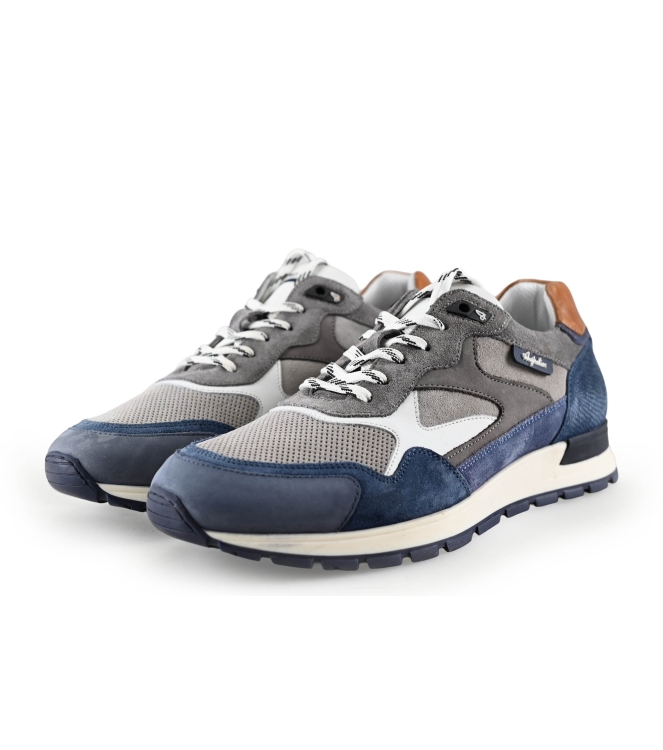 Australian Sneaker