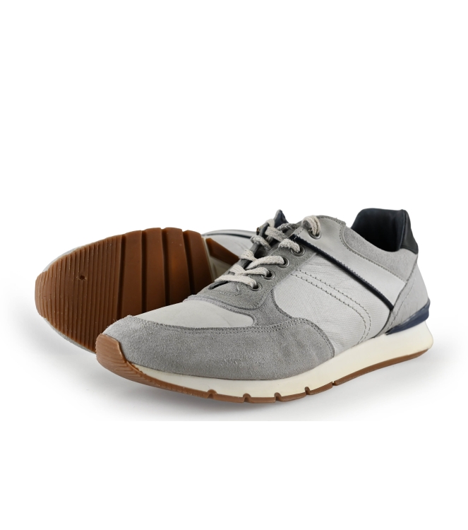 No Stress Sneaker