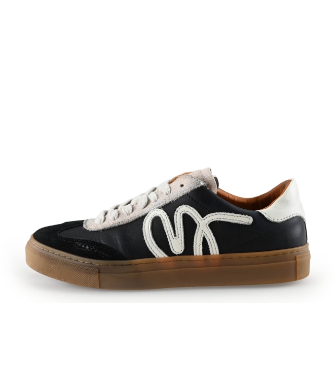 Manfield Sneaker