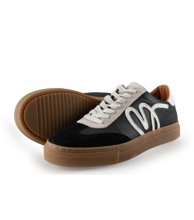 Manfield Sneaker