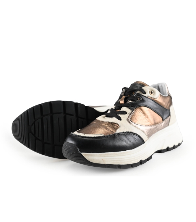 Manfield Sneaker