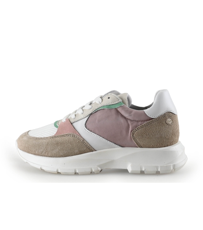 No Stress Sneaker