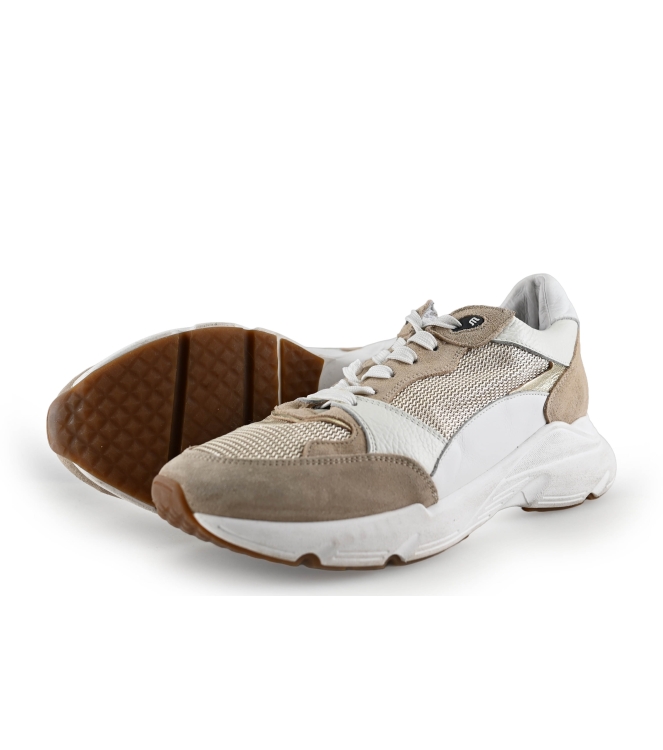 Maruti Sneaker