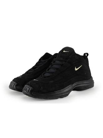 Nike Sneaker