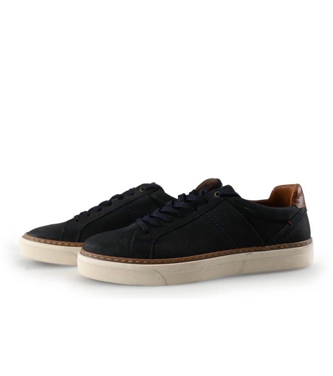 No Stress Sneaker