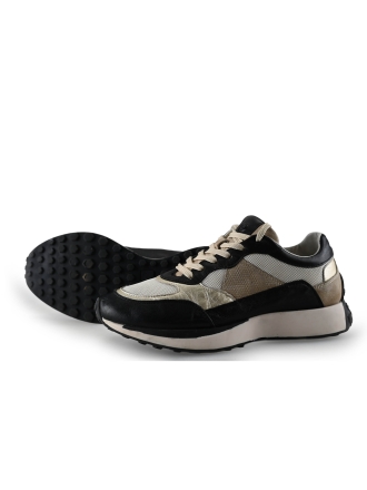 No Stress Sneaker