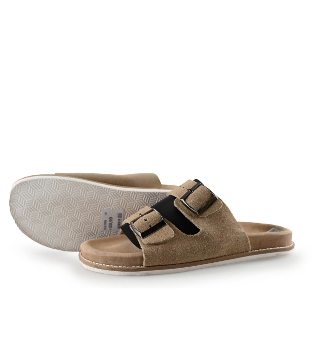 Manfield Flip-Flops