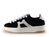 Manfield Sneaker